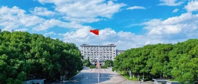 “校长摇篮”,Top3大学!
