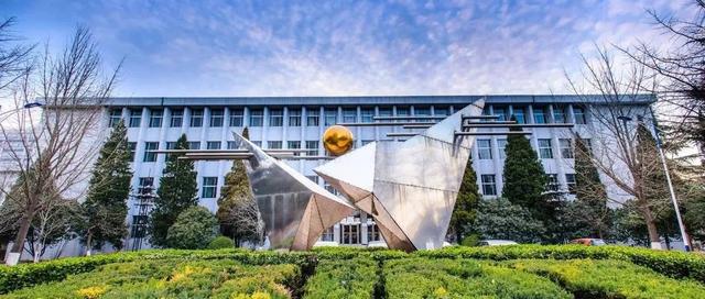 “双一流”大学，牵手华为！