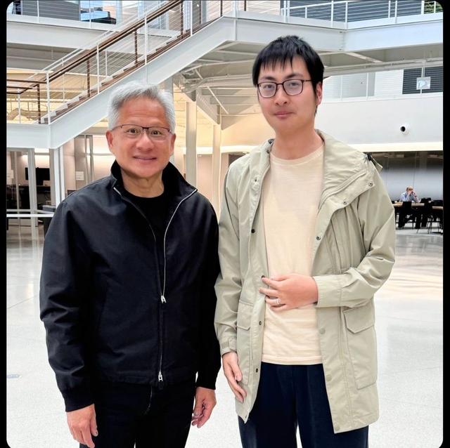 清华“天才少年”任英伟达首席研究科学家，黄仁勋亲自下场挖人