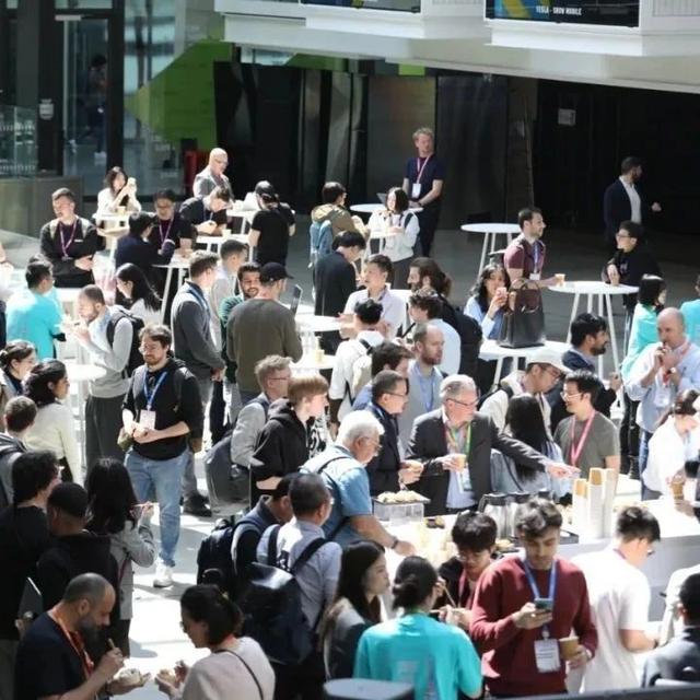 开源AI引爆热潮！GOSIM AI Paris 2025首日直击：80+位技术大咖聊模型、拼算力、秀落地
