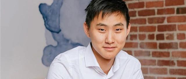刚刚,Scale AI CEO Alexandr Wang正式官宣:Meta重金投资并挖走了我